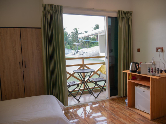 Bedroom 3, Turtle Maldives - Your Gateway to the Beach & Marine Adventures Await!