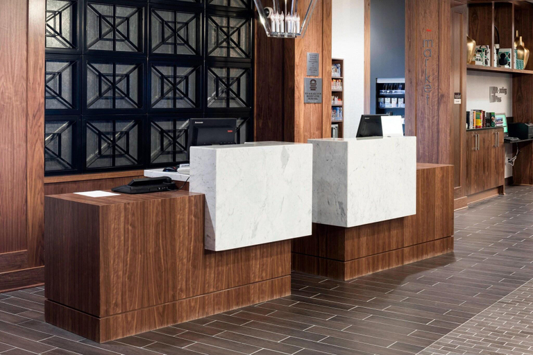 Public Area, Courtyard by Marriott Richmond Downtown, Richmond