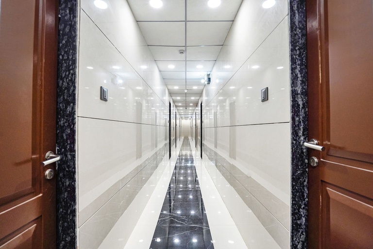 Others 5, Fabhotel Niraant, Surat