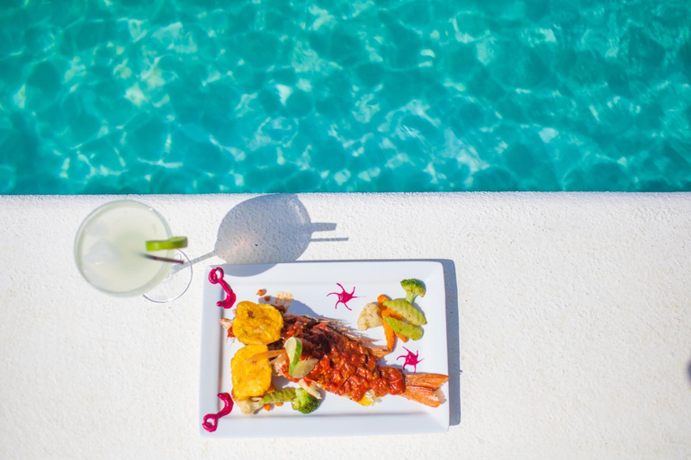 Food & Drinks 5, Hotel Punta Teonoste Boutique Beachfront Resort, Tola