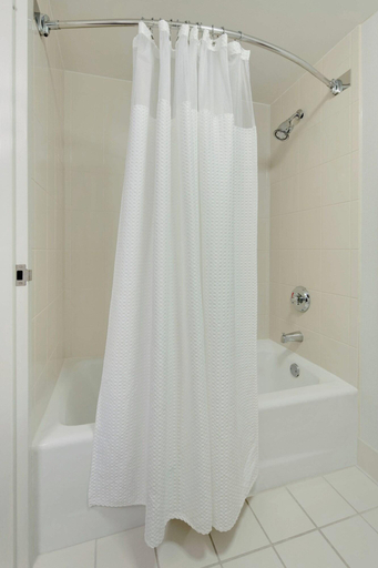 Bathroom 5, Courtyard Atlanta Norcross / Peachtree Corners, Gwinnett
