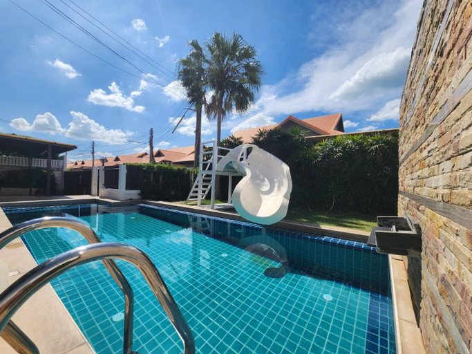 Sport & Beauty 2, AnB Poolvilla Grand Modern 3BR at the ville Jomtien, Pattaya