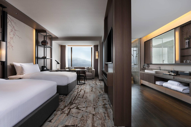 Bedroom 3, Higashiyama Niseko Village, a Ritz-Carlton Reserve, Niseko