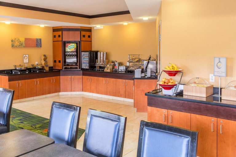 Food & Drinks 5, Fairfield Inn Billings, Yellowstone