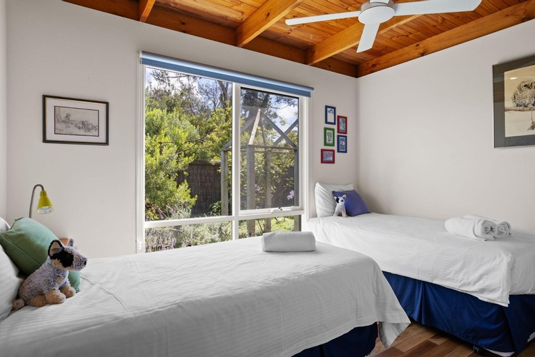 Just Beachy, Mornington P'sula - South