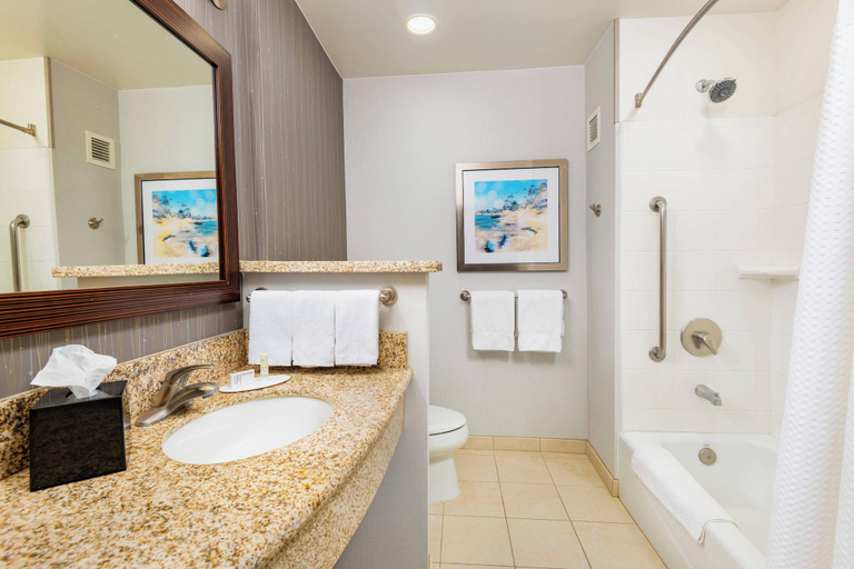 Bathroom 4, Courtyard by Marriott Santa Ana Orange County, Orange