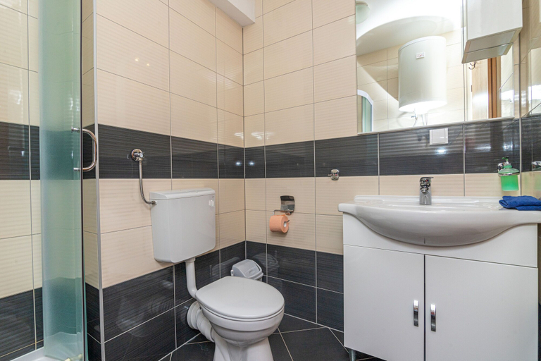Bathroom 3, Apartments Josko, Trogir
