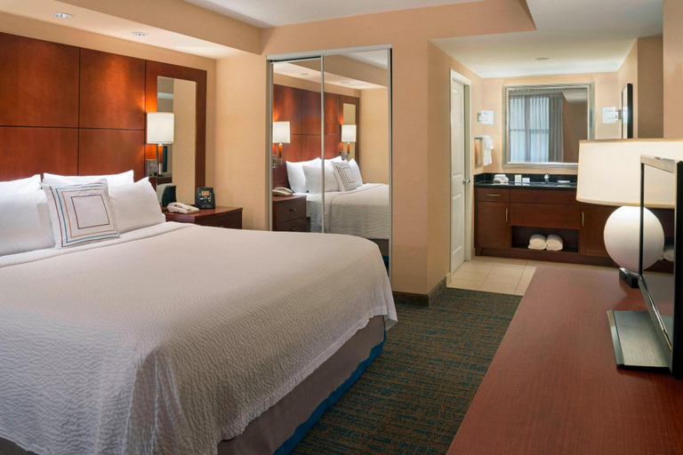 Bedroom 3, Residence Inn Toronto Downtown/Entertainment Distr, Toronto
