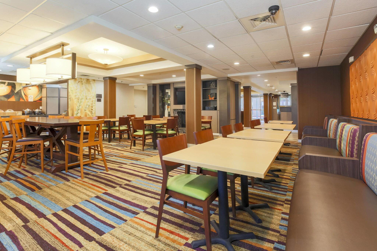 Food & Drinks 5, La Quinta Inn & Suites by Wyndham Temecula, Riverside