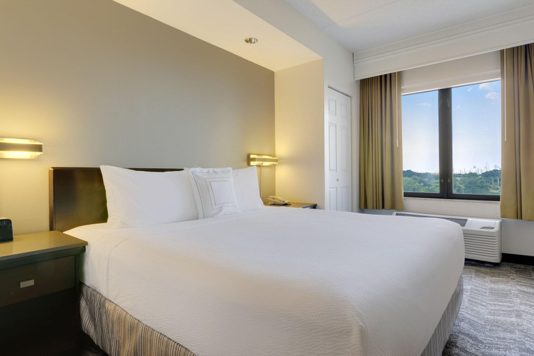 Bedroom 3, SpringHill Suites Newark Liberty Int. Airpt., Newark