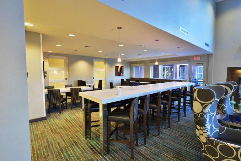 Food & Drinks 5, Residence Inn Omaha Aksarben Village, Douglas