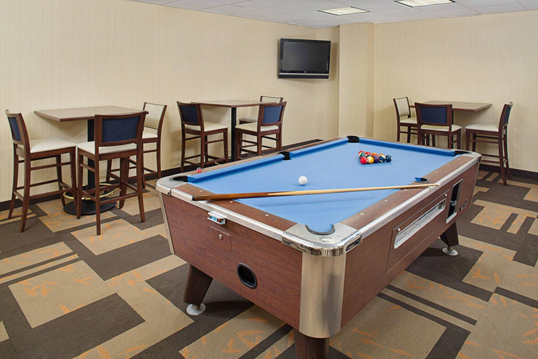 Exterior & Views 2, Courtyard by Marriott Montvale, Bergen