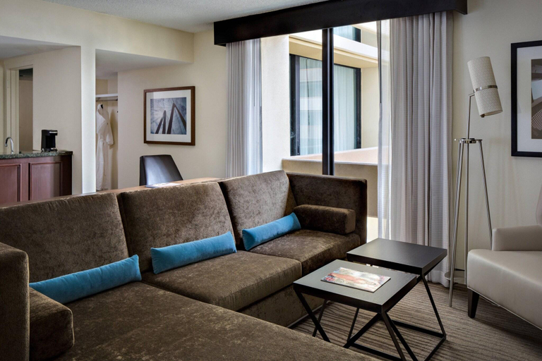 Bedroom 3, Houston Marriott Westchase, Houston