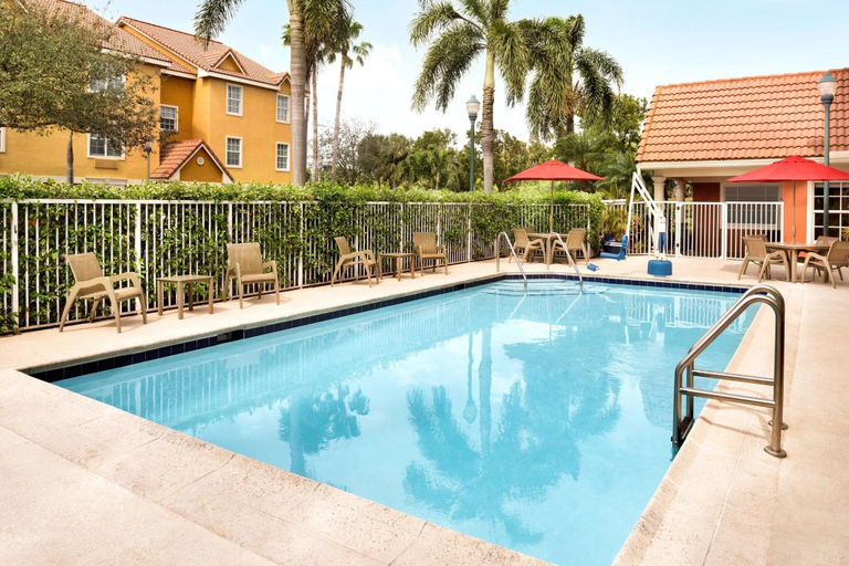 Sport & Beauty 5, Towneplace Suites Fort Lauderdale West, Broward