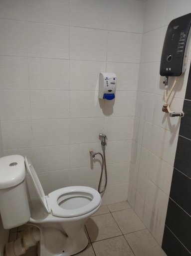 Bathroom 4, Hotel Star Inn, Hilir Perak