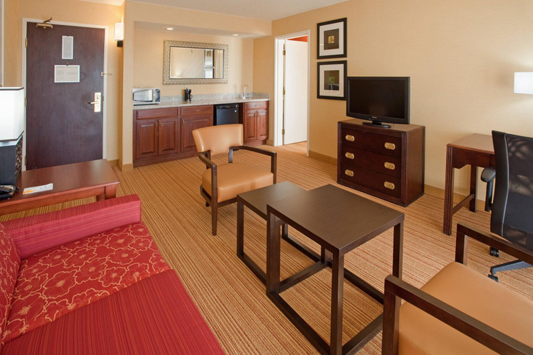 Bedroom 3, Courtyard by Marriott Chicago Southeast/Hammond, Lake