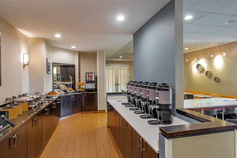 Food & Drinks 5, Marriott Springhill Suites, Fairbanks North Star