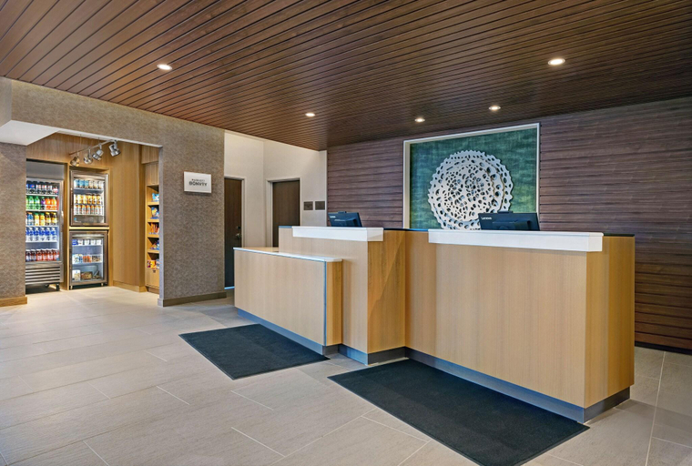 Public Area 2, Fairfield Inn & Suites by Marriott Milwaukee Brookfield, Waukesha