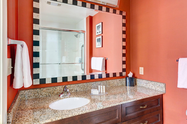 Bathroom 4, Residence Inn by Marriott Washington, DC Downtown, Washington D.C.