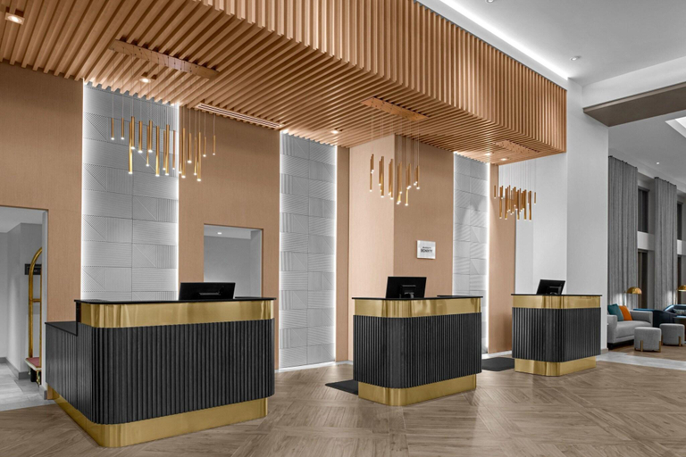 Public Area 2, Biltmore, Santa Clara