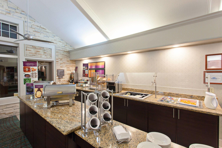 Food & Drinks 5, Residence Inn San Jose South, Santa Clara