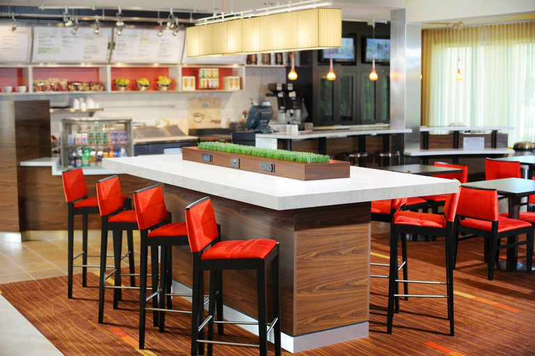 Food & Drinks 5, Courtyard Oklahoma City Airport, Oklahoma
