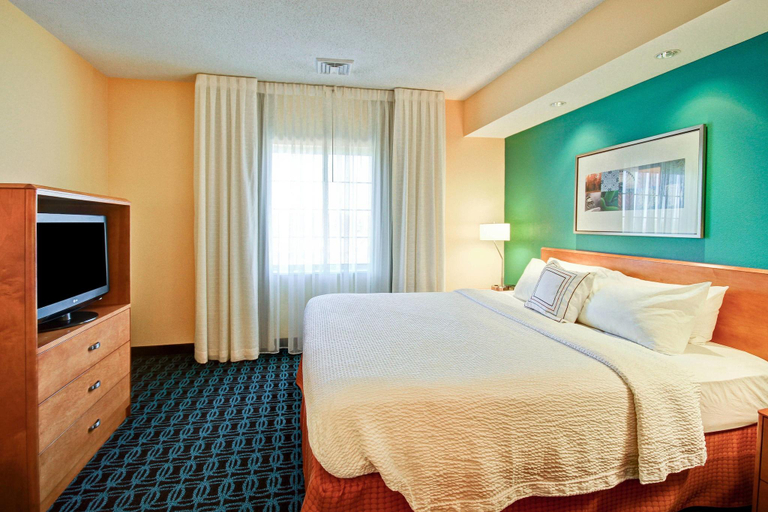 Bedroom 3, Fairfield Inn Suites Saratoga Malta, Saratoga
