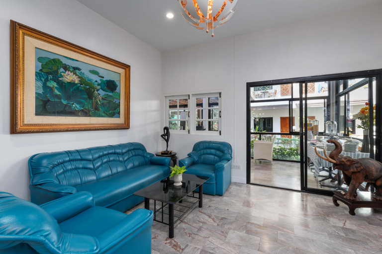 Public Area 3, Charlie House Pinklao, Bang Plad
