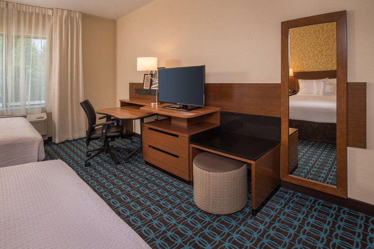 Bedroom 3, Fairfield Inn & Suites Richmond Ashland, Hanover