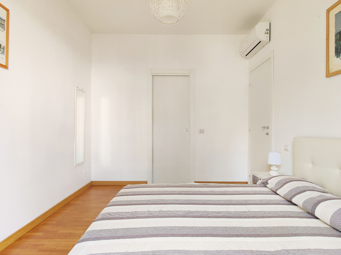 Room 5, Modern Flat - via Crimea 25, Milano