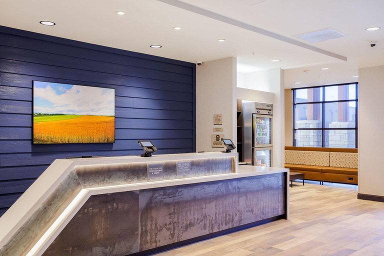 Public Area 3, SpringHill Suites by Marriott Topeka Southwest, Shawnee