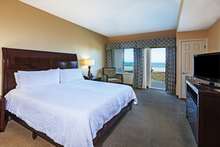 Bedroom 4, Hilton Garden Inn South Padre Island Beachfront, Cameron