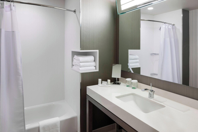 Bathroom 4, Courtyard by Marriott Fort Worth at Alliance Town Center, Fort Worth