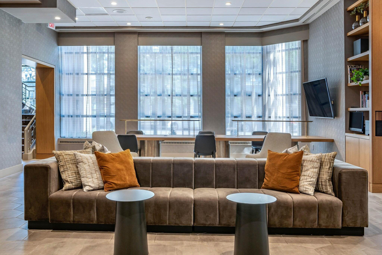 Public Area 3, Sheraton Suites Wilmington Downtown, New Castle