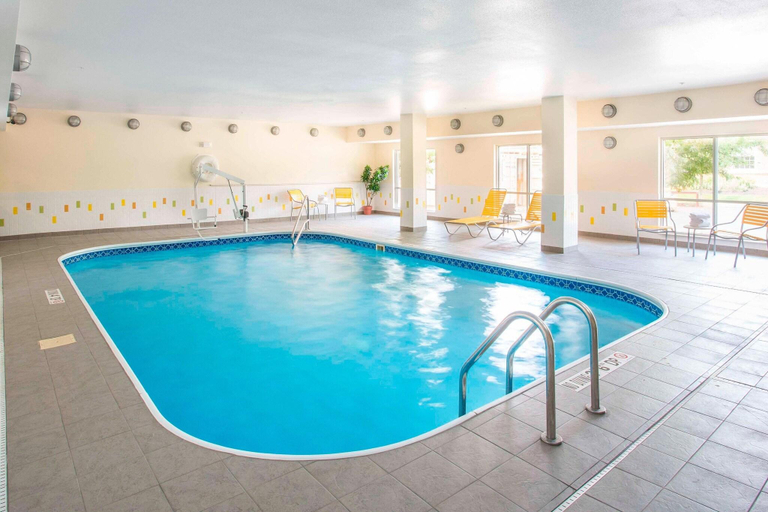 Sport & Beauty, Fairfield Inn Dayton South, Montgomery