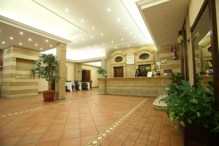 Public Area, Hotel Villa Romana, Enna