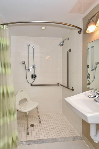 Bathroom 5, Springhill Suites Columbia Downtown The Vista, Richland
