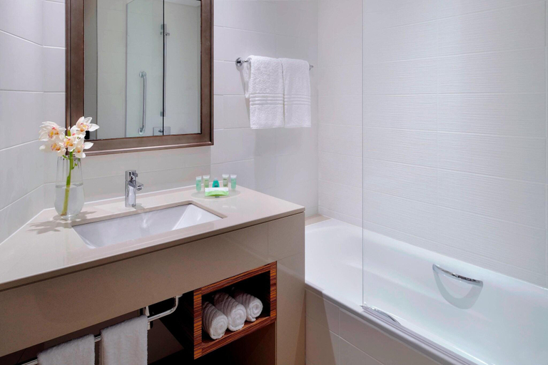 Bathroom 5, Courtyard World Trade Center, Abu Dhabi, Abu Dhabi City