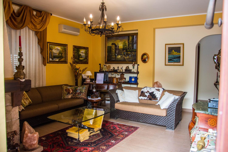 Public Area 3, Villa Liliya, Catania