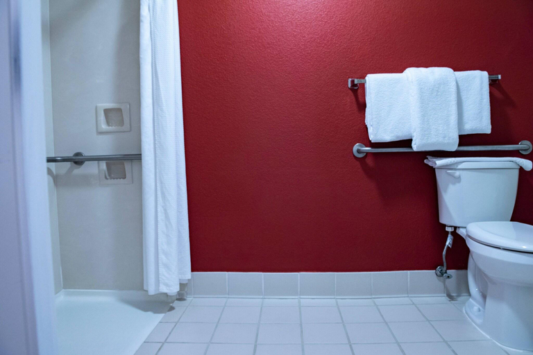 Bathroom 4, Courtyard Shreveport Airport, Caddo