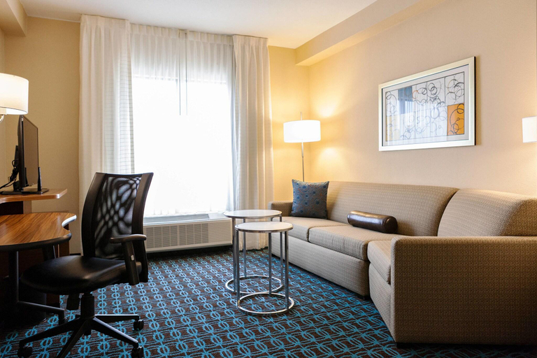Bedroom 3, Fairfield Inn & Suites Rockingham, Richmond