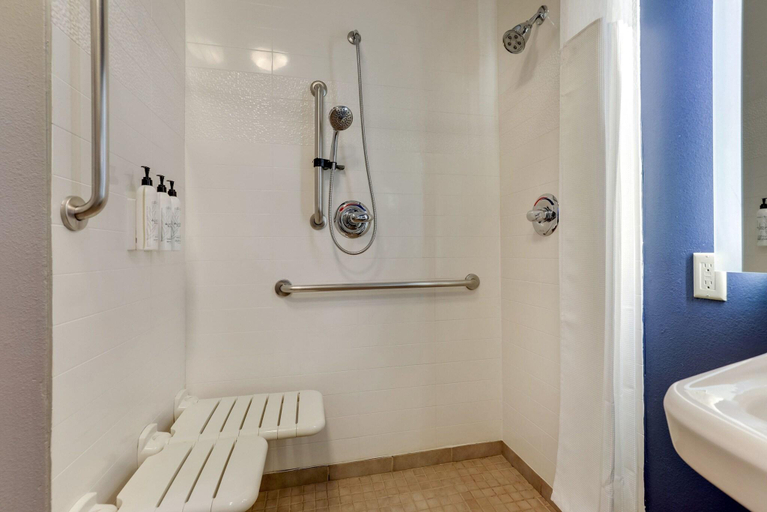 Bathroom 4, Best Western Plus Las Colinas Inn & Suites, Irving