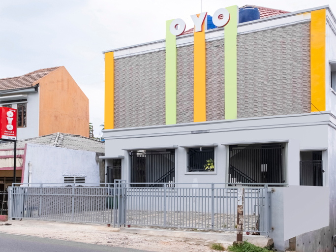Exterior & Views 3, SPOT ON 93956 Siliwangi Guest House Syariah, Bandung
