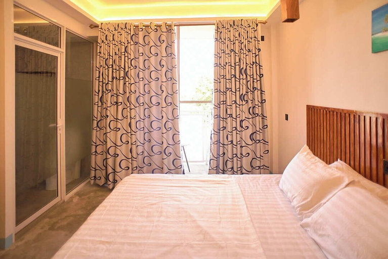 Bedroom 3, Silver County Fuvahmulah