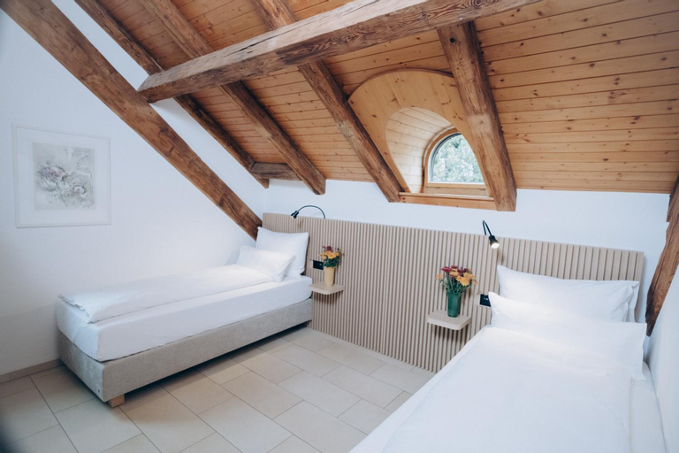 Bedroom 9