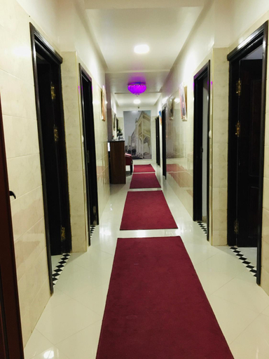 Others 2, Hotel Soukina