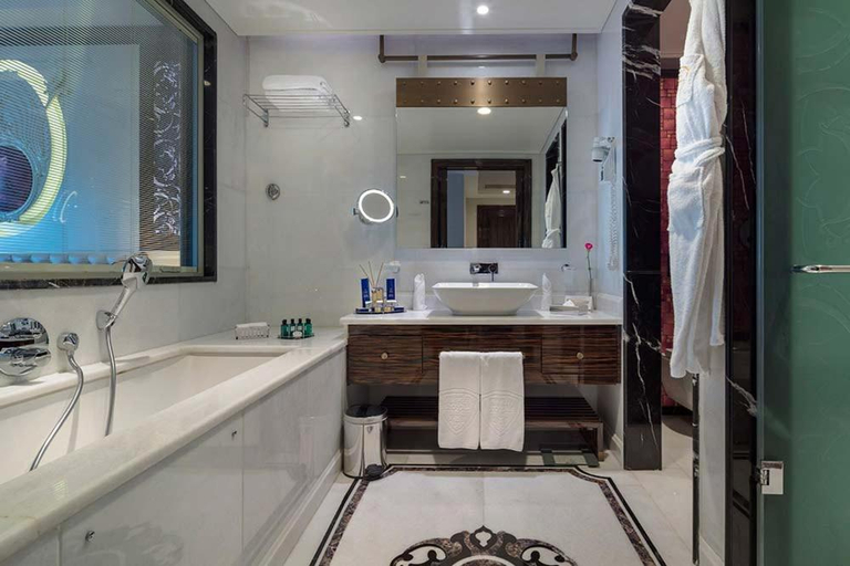 Bathroom 4, Merit Royal Premium Hotel Casino & SPA