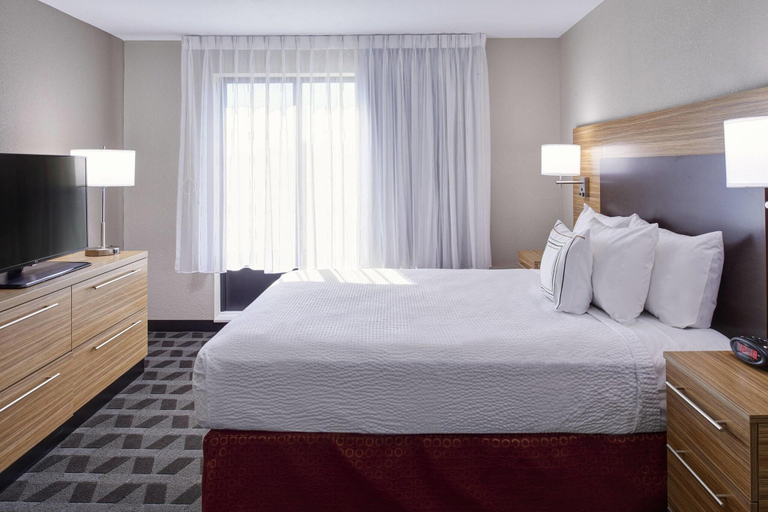 Bedroom 3, TownePlace Suites Richmond, Madison