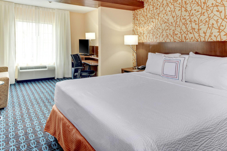 Bedroom 4, Fairfield Inn & Suites Cape Cod Hyannis, Barnstable