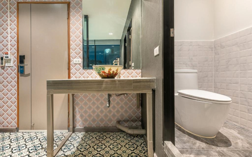 Bathroom 3